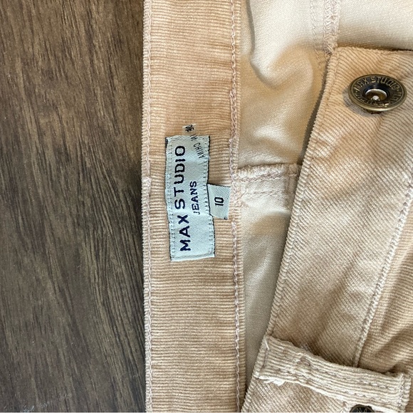 Tan corduroy pants size 10 - Picture 5 of 6